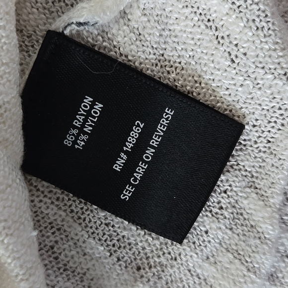 Torrid Cream Open-Front Three Quarter Sleeve Cropped Caridigan Shrug Size 1X - Picture 6 of 14